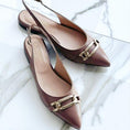 Load image into Gallery viewer, Slingback.