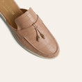 Load image into Gallery viewer, Lisa Slide Sneaker Tassels - Nude croc