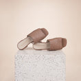 Load image into Gallery viewer, sandals.
