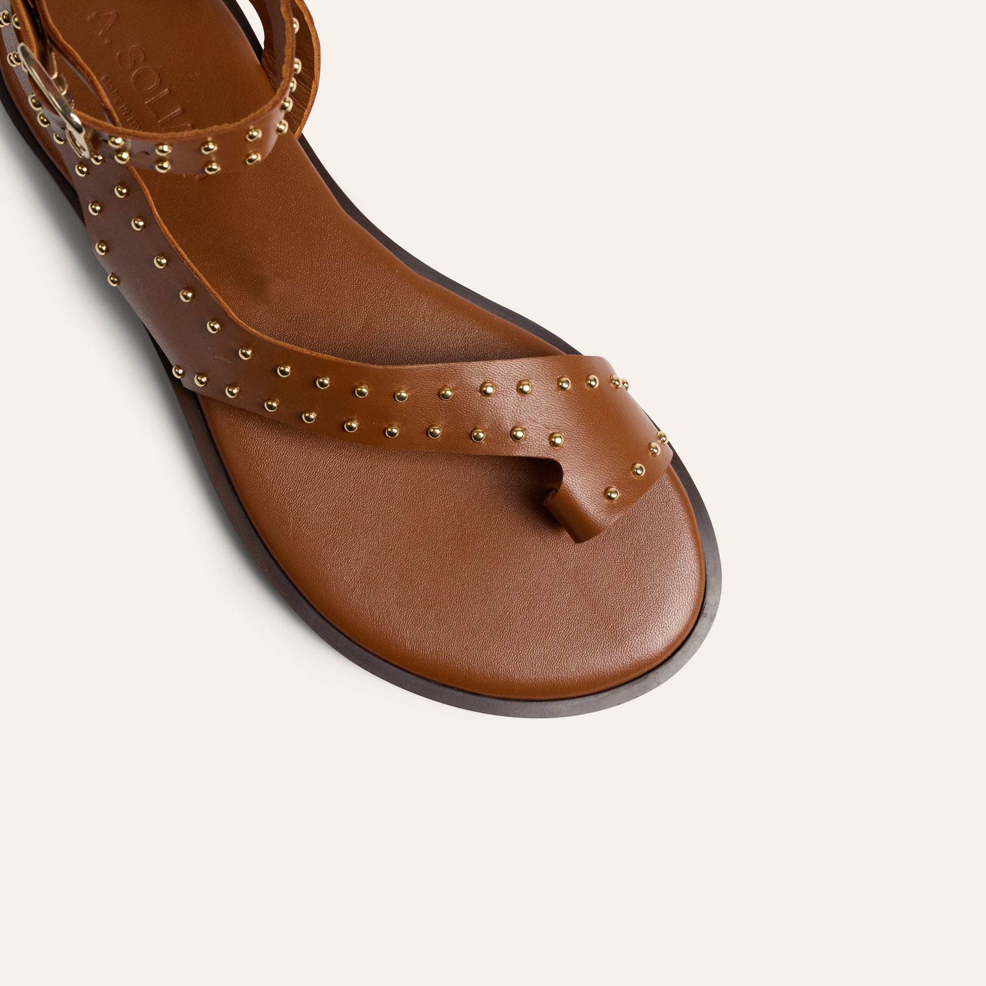 Umbria - Brandy Studs