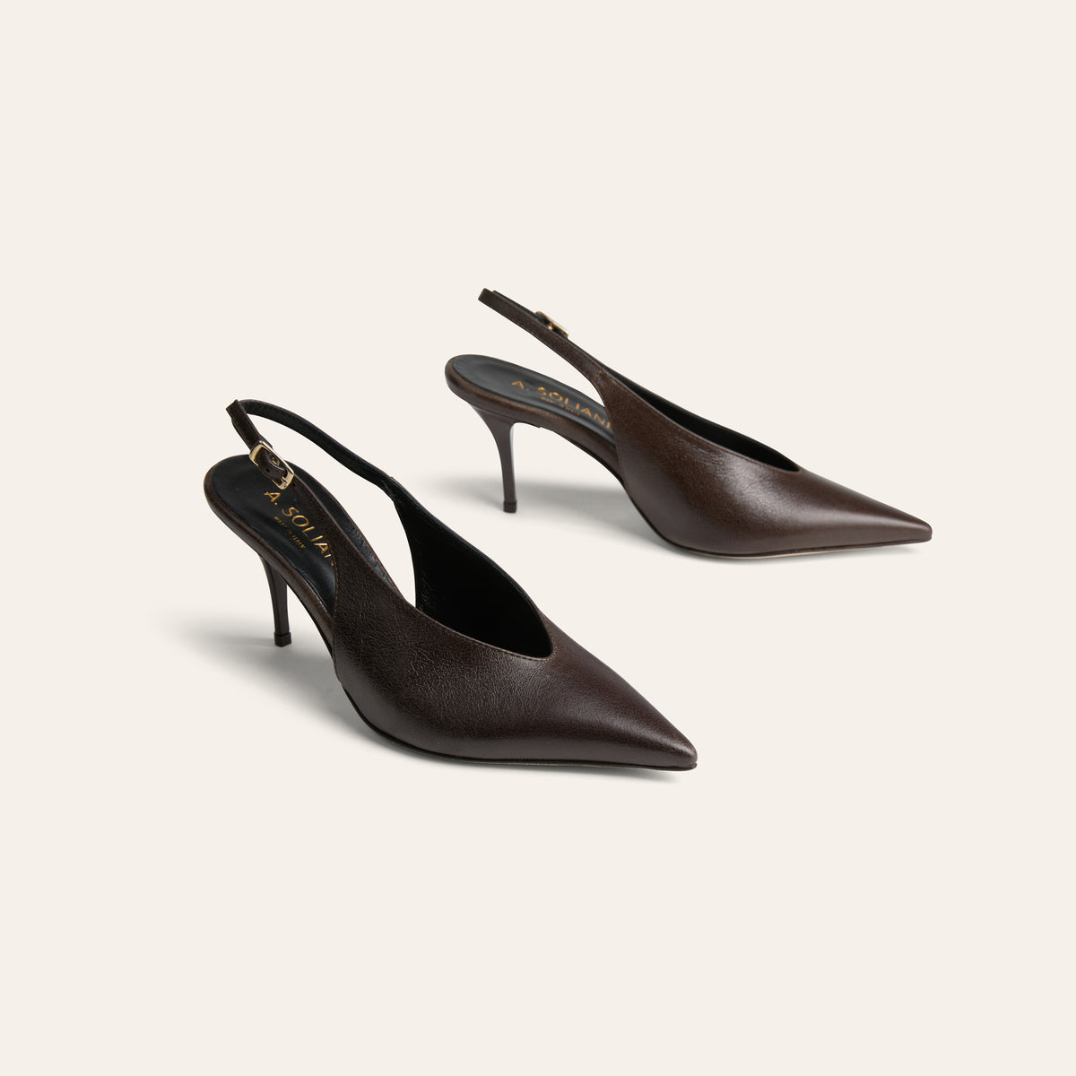 Avola - Chocolate Leather