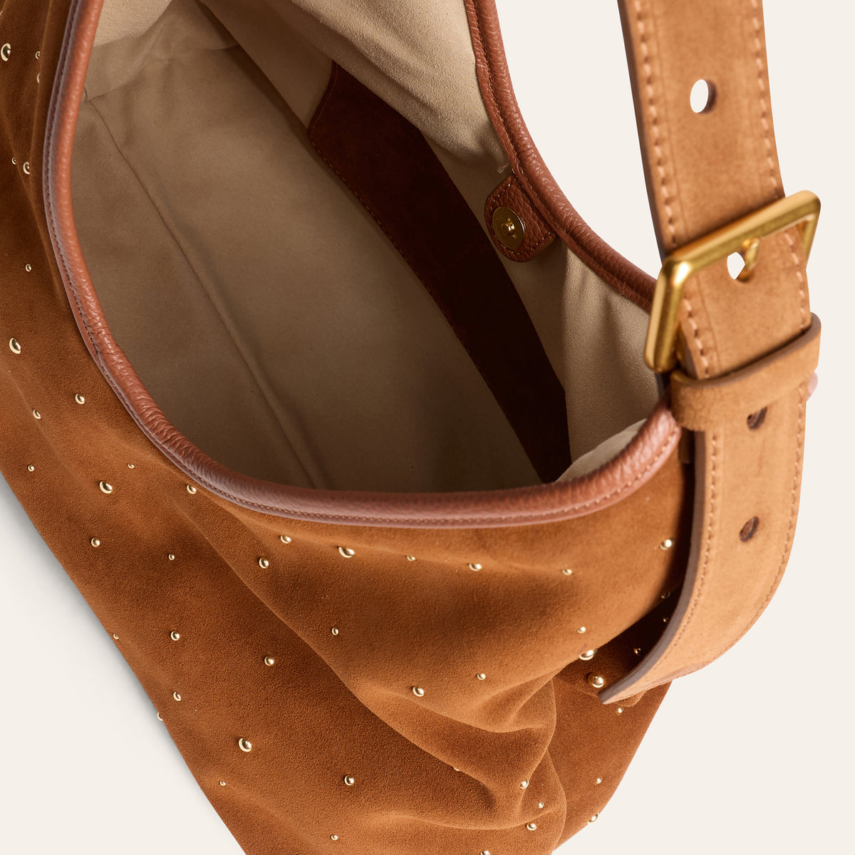 Liguria-Amaretto Suede Studs