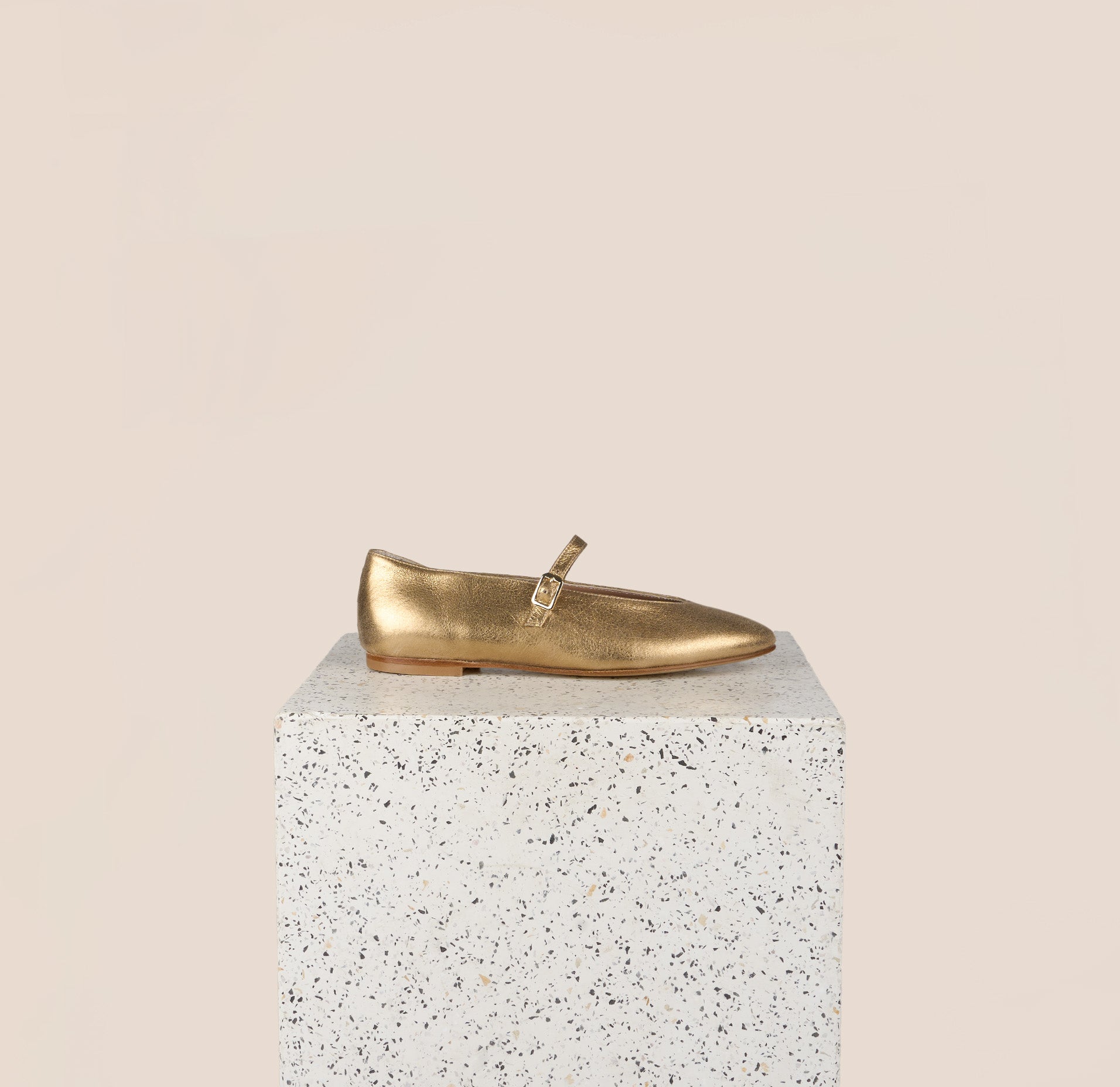 Bari - Gold Foil