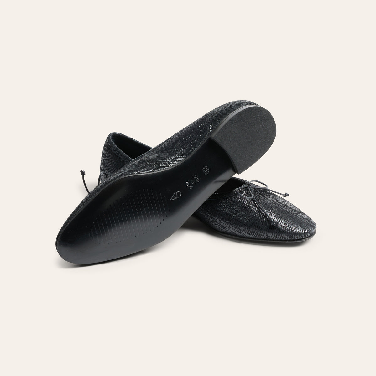 Como - Black Twill