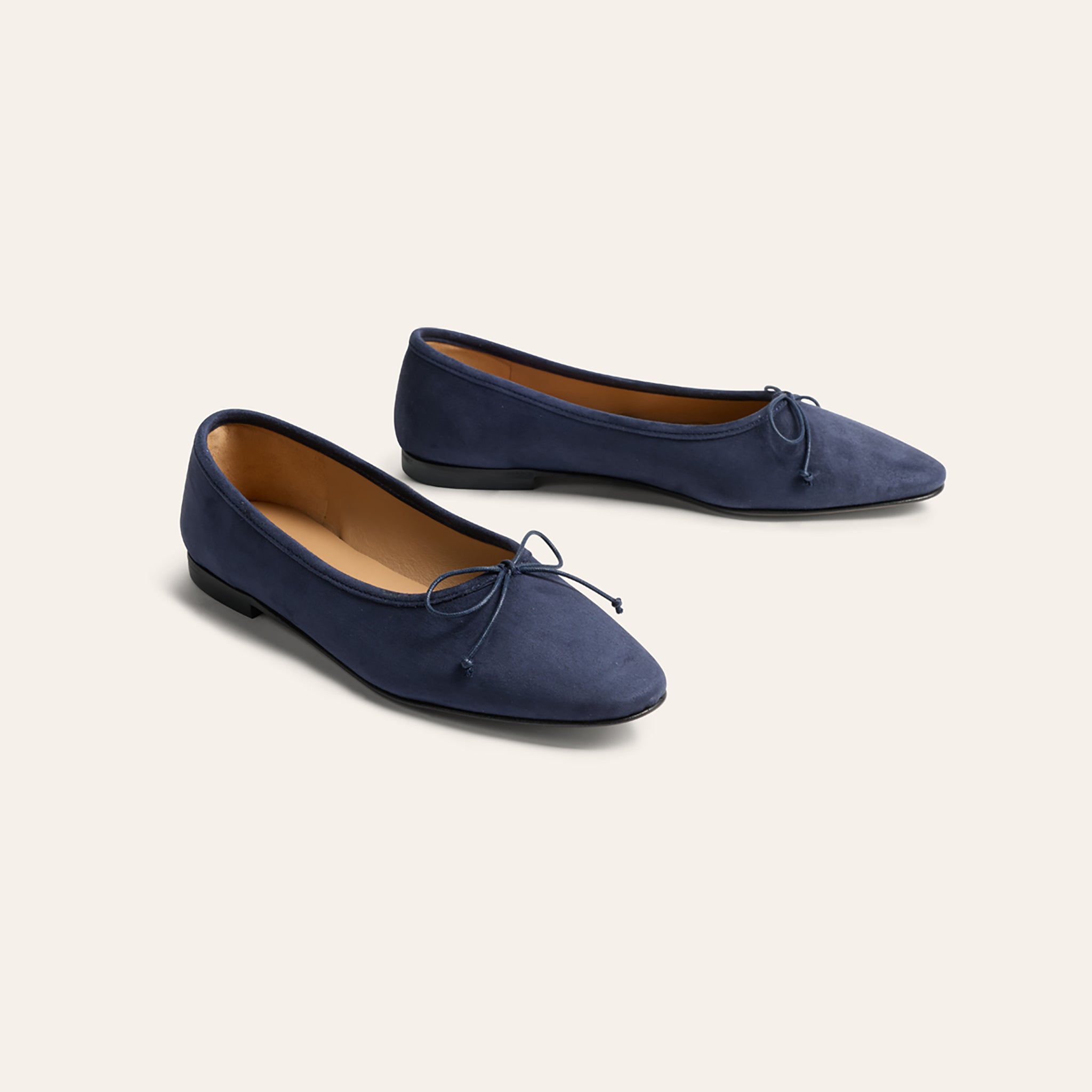 Como - Navy Blue Suede