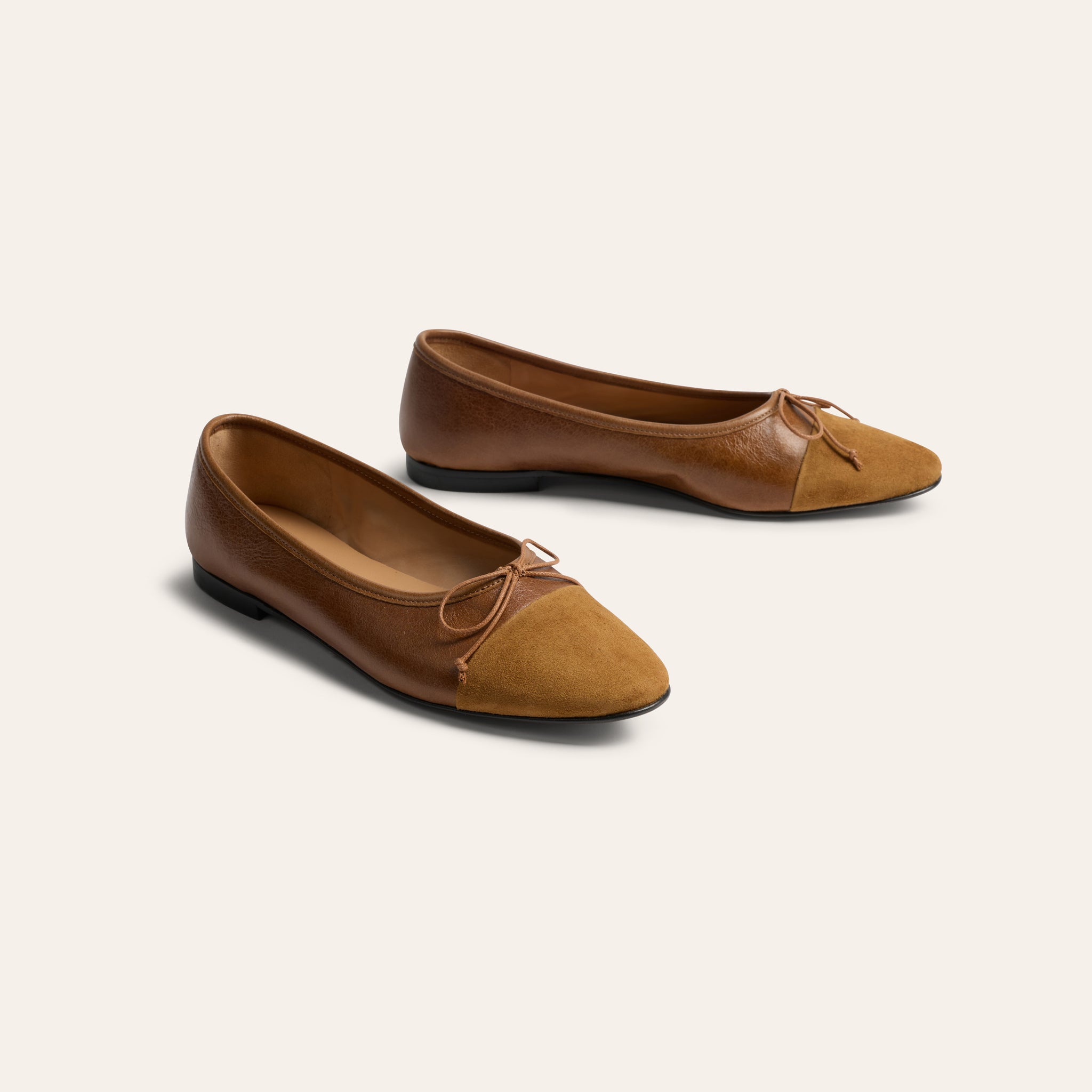 Como - Bronze Mist / Bronze Suede