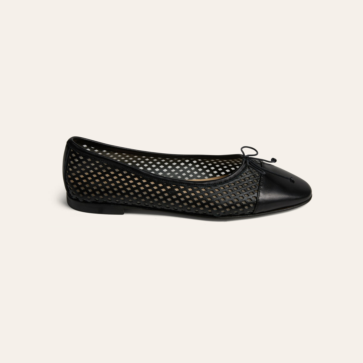 Como - Perforated Black Leather