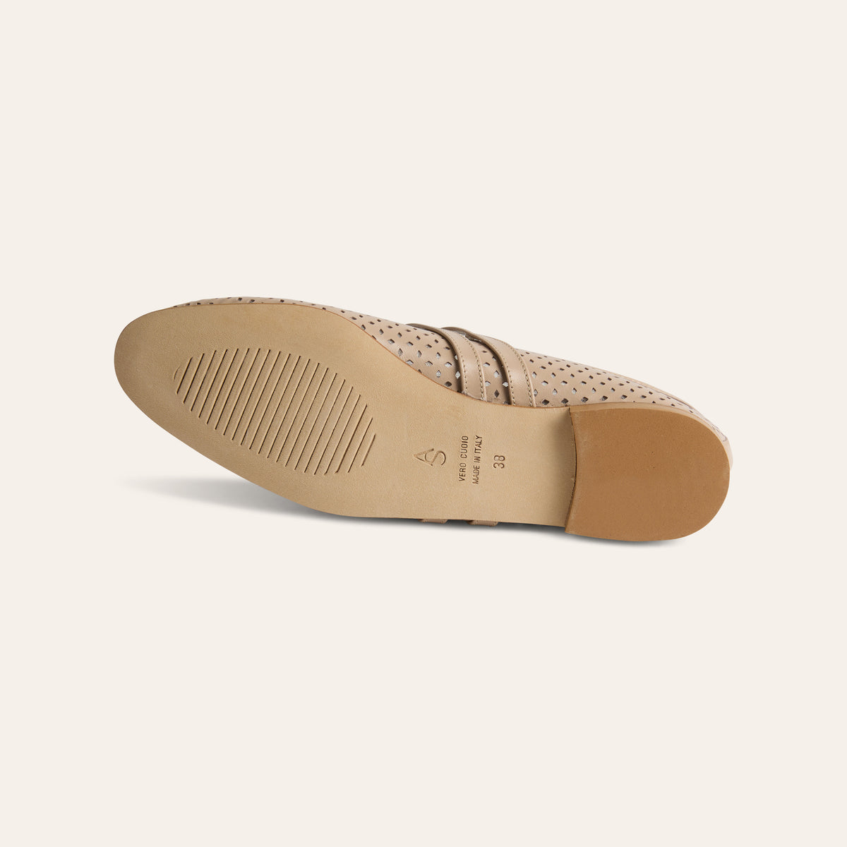 Cori 2 Buckle - Perforated Beige