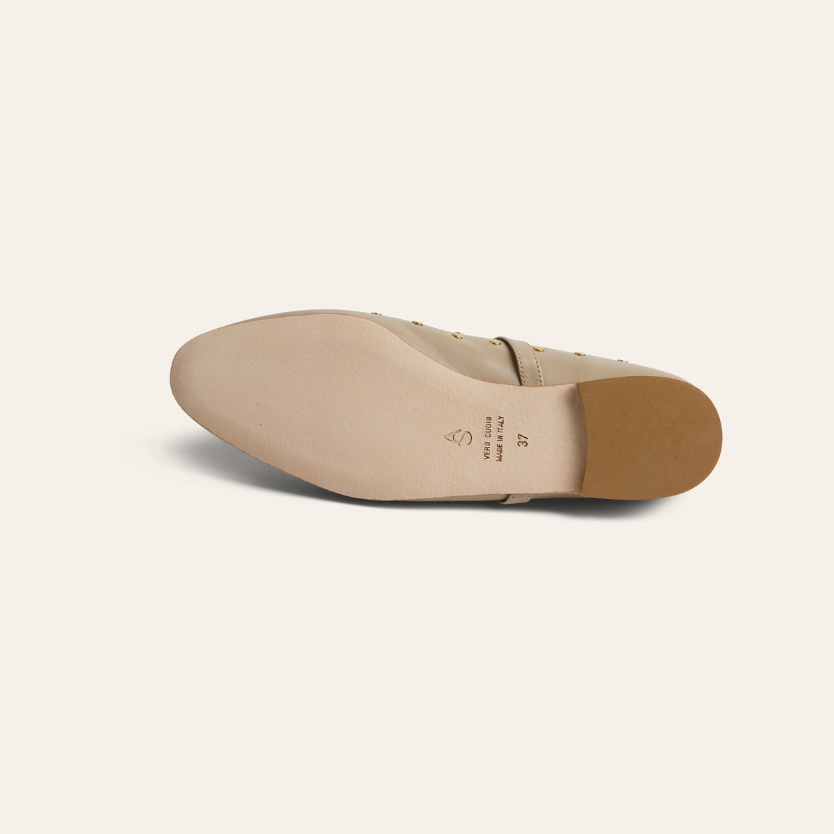 Cori Studs Beige