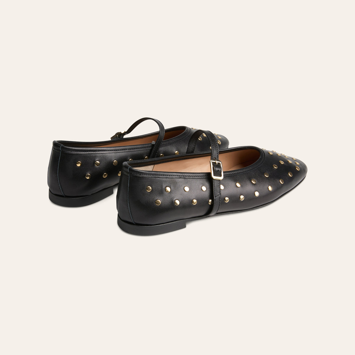 Cori Studs - Black