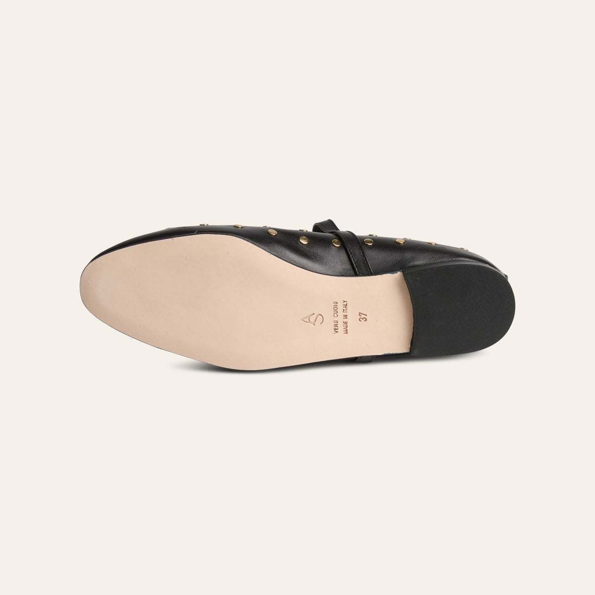 Cori Studs - Black