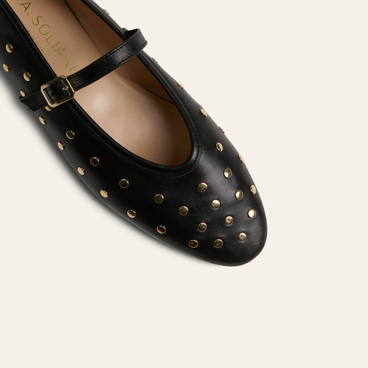 Cori Studs - Black
