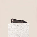 Load image into Gallery viewer, Como - Bronze Glimmer/Black Suede
