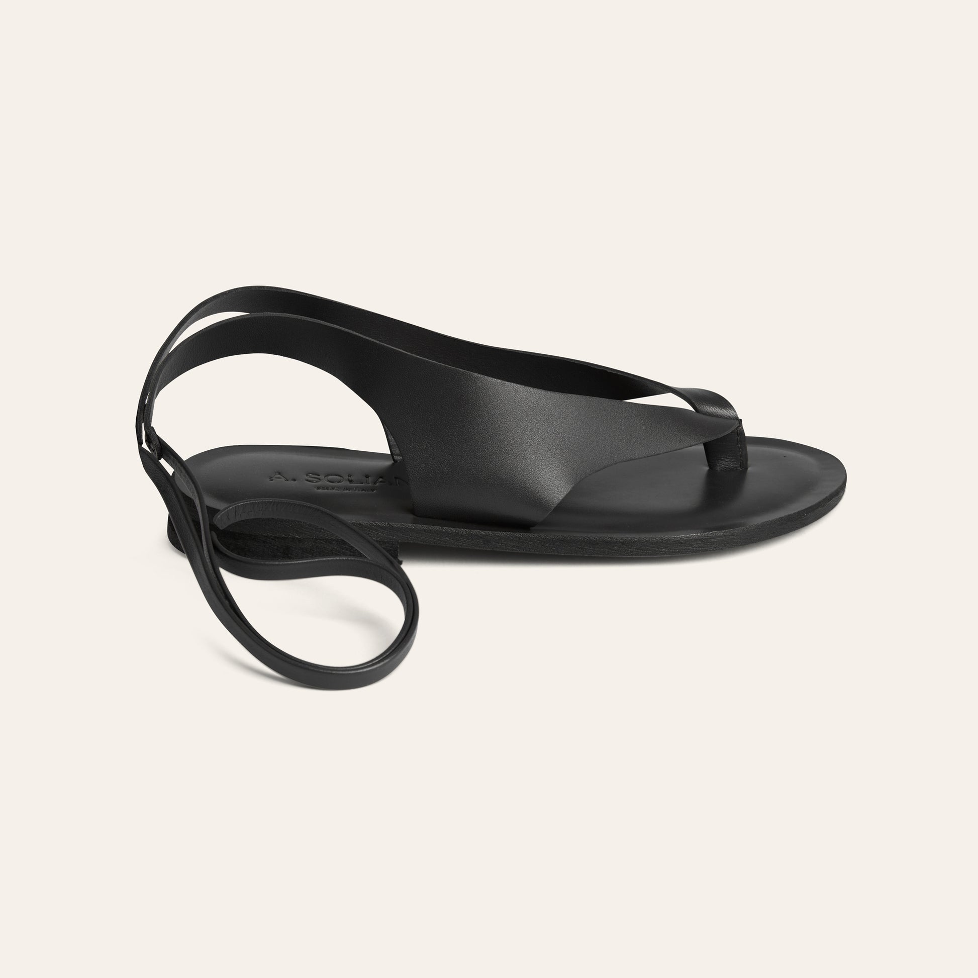 Doria - Black