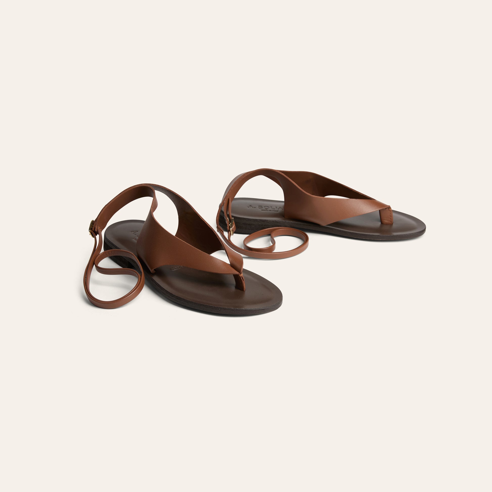 Doria Buckle - Pecan
