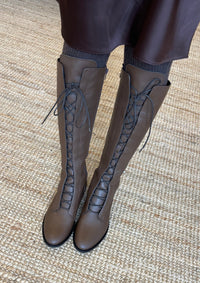 Milano Tall Chocolate Brown Leather Model
