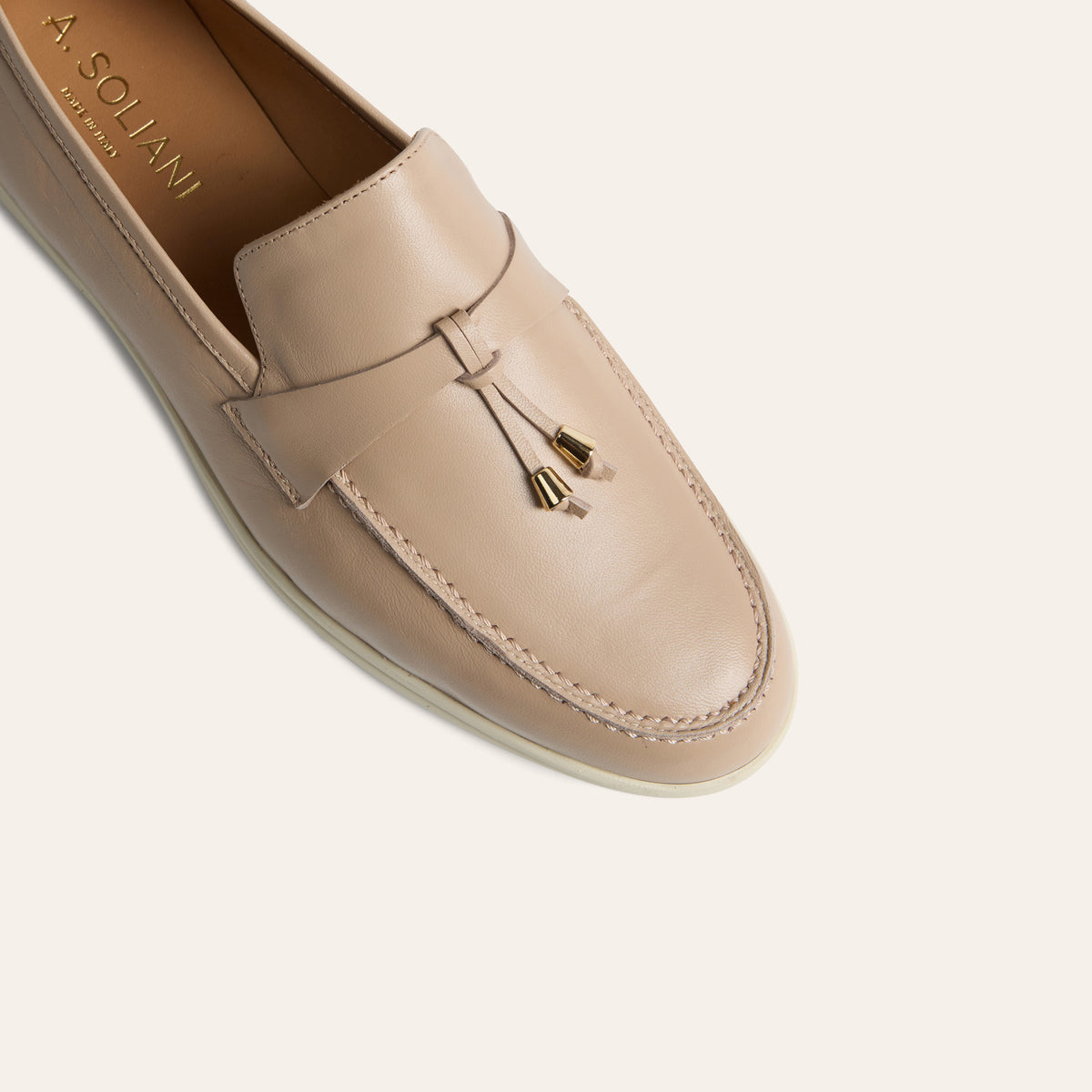 Lisa Tassels- Beige