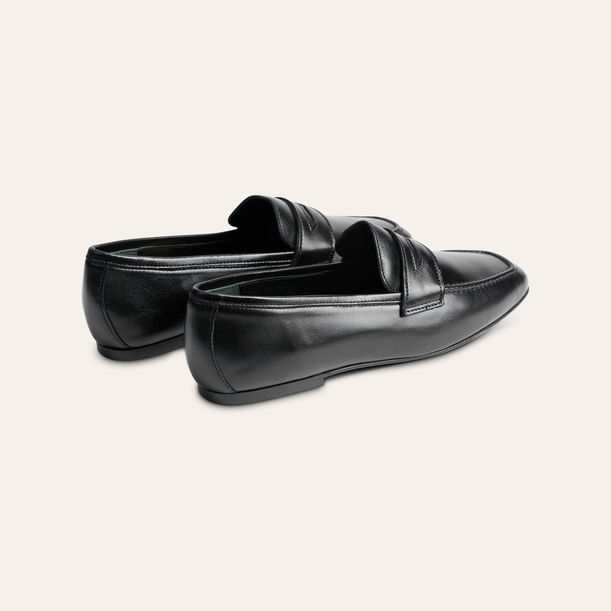 Lodi Due - Black Leather
