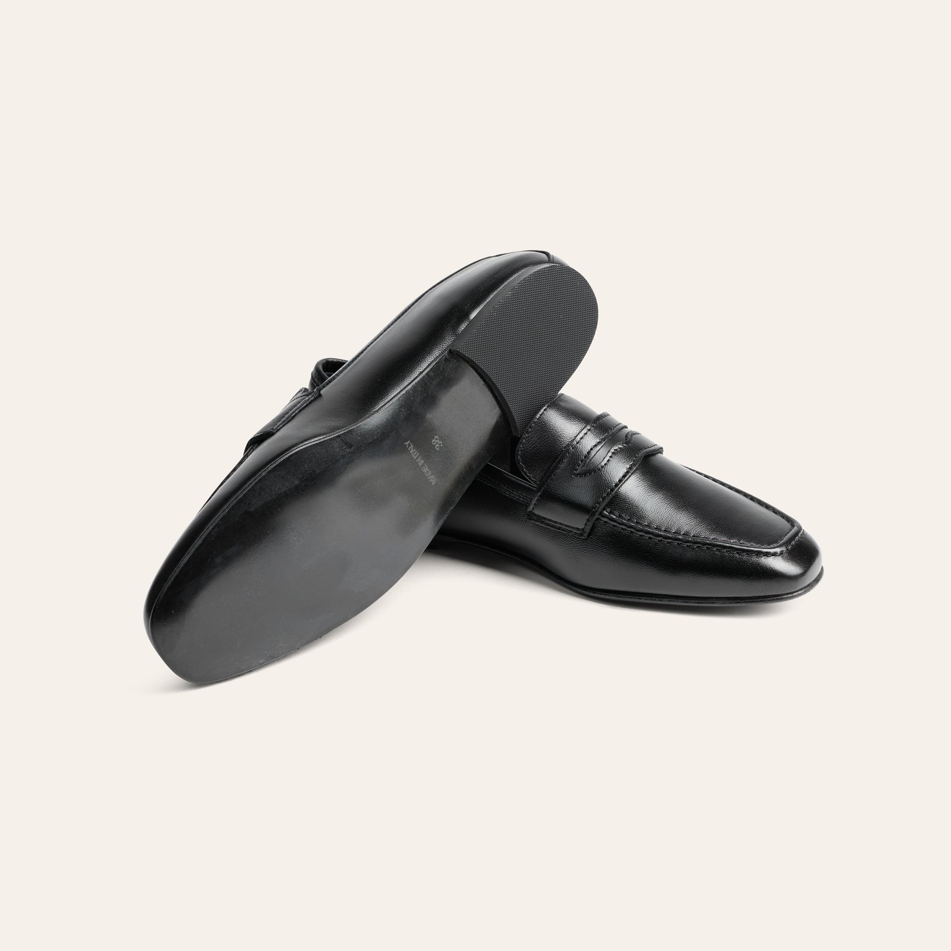 Lodi Due - Black Leather