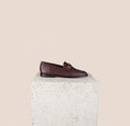 Load image into Gallery viewer, Lodi Due Chain  Bordeaux Loafers Italian Leather
