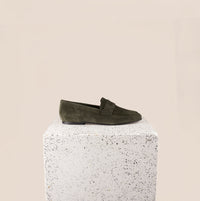 Lodi Due - Army Green Suede