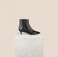 Load image into Gallery viewer, Mantova Black Leather Suede Side
