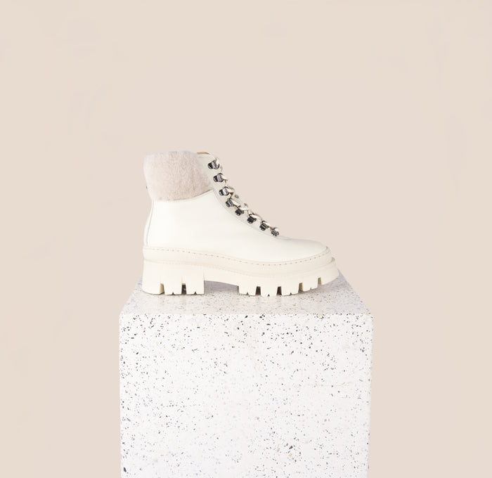 Moena Oat Leather Shearling Lug Sole Boots Side View