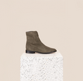 Load image into Gallery viewer, Roma Due - Army Green Suede
