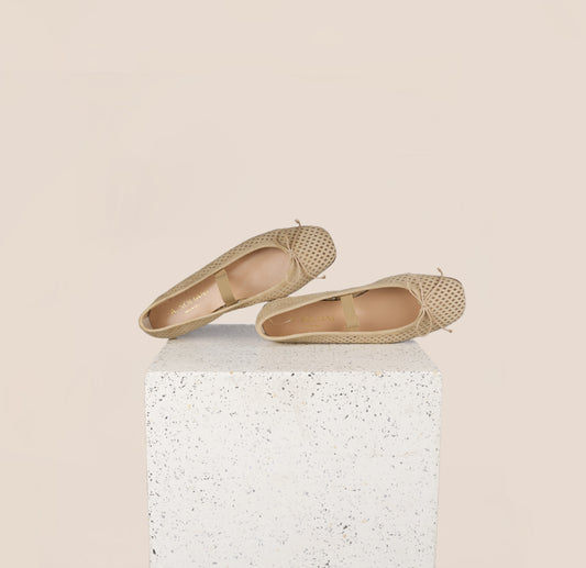 Salento Rete Beige Flats