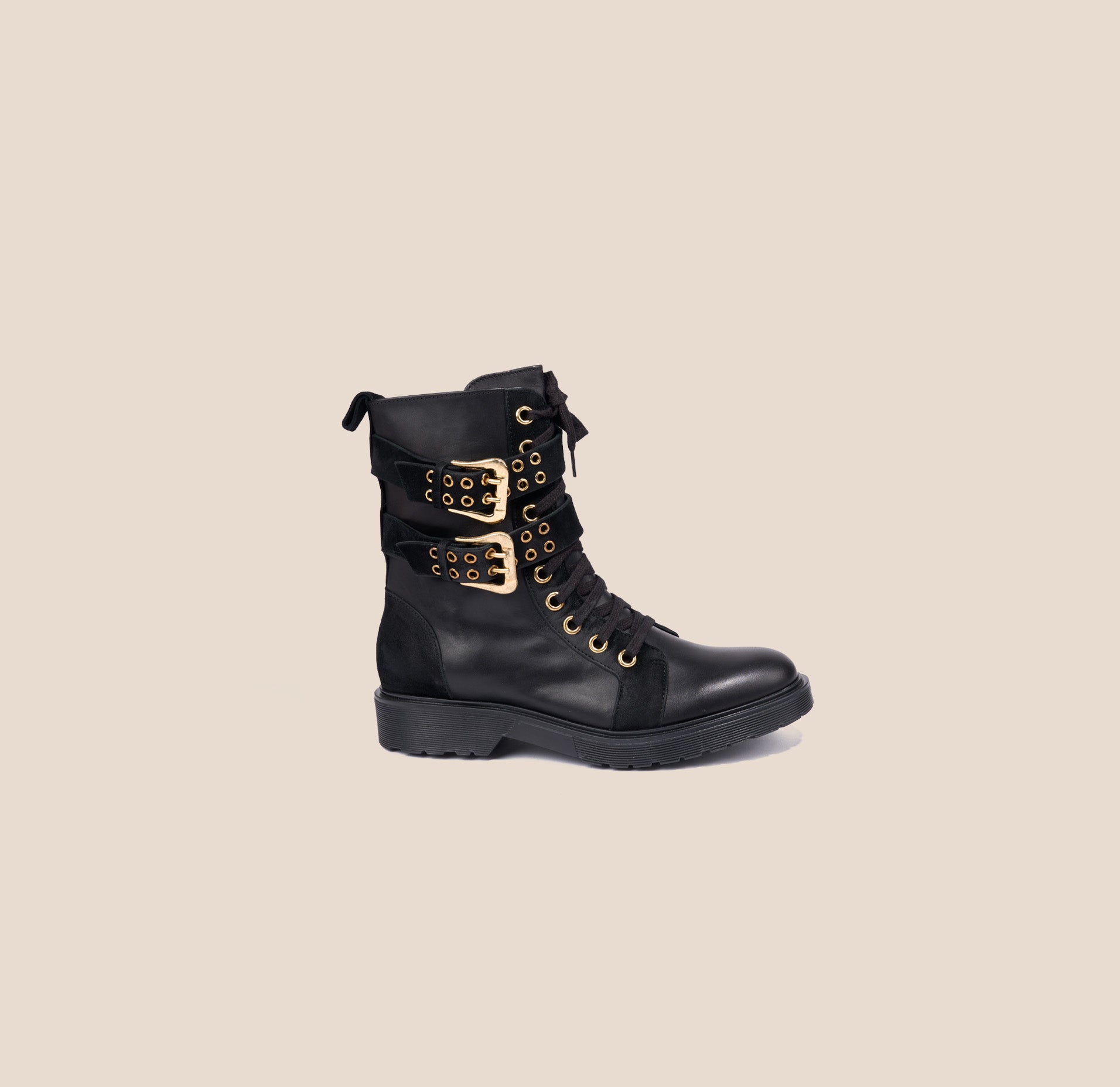 Savona - Black Leather
