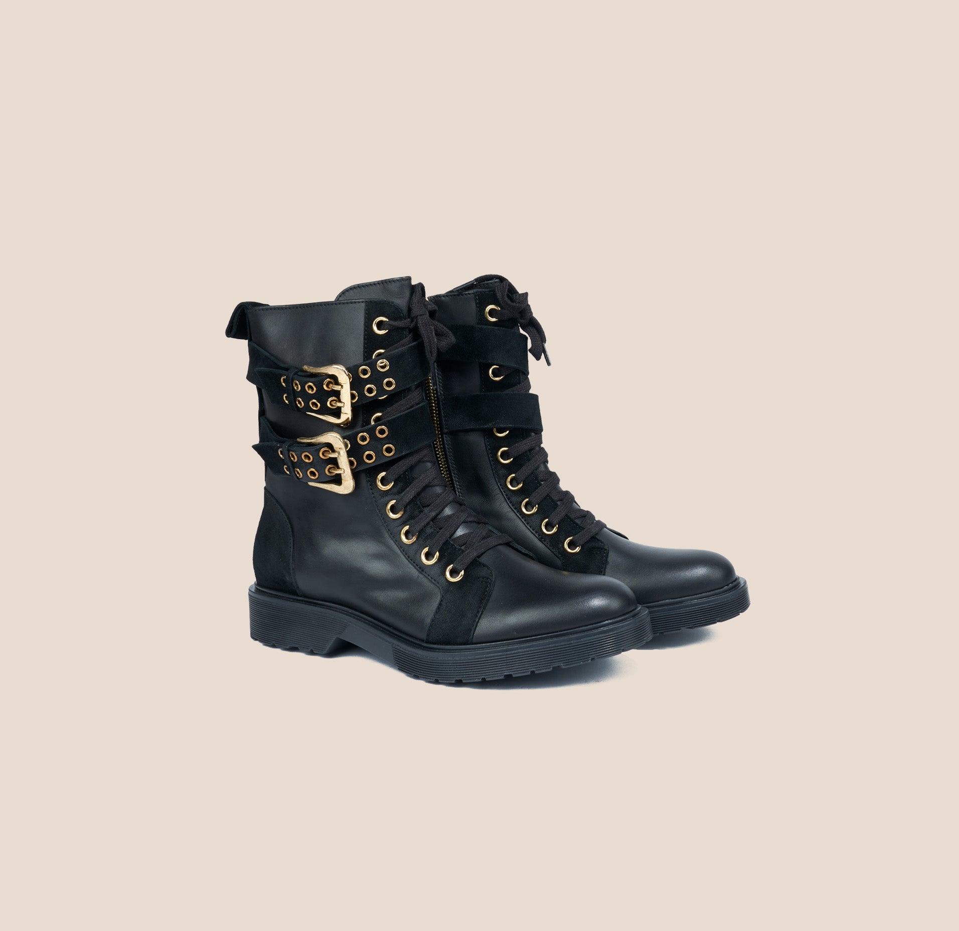 Savona - Black Leather