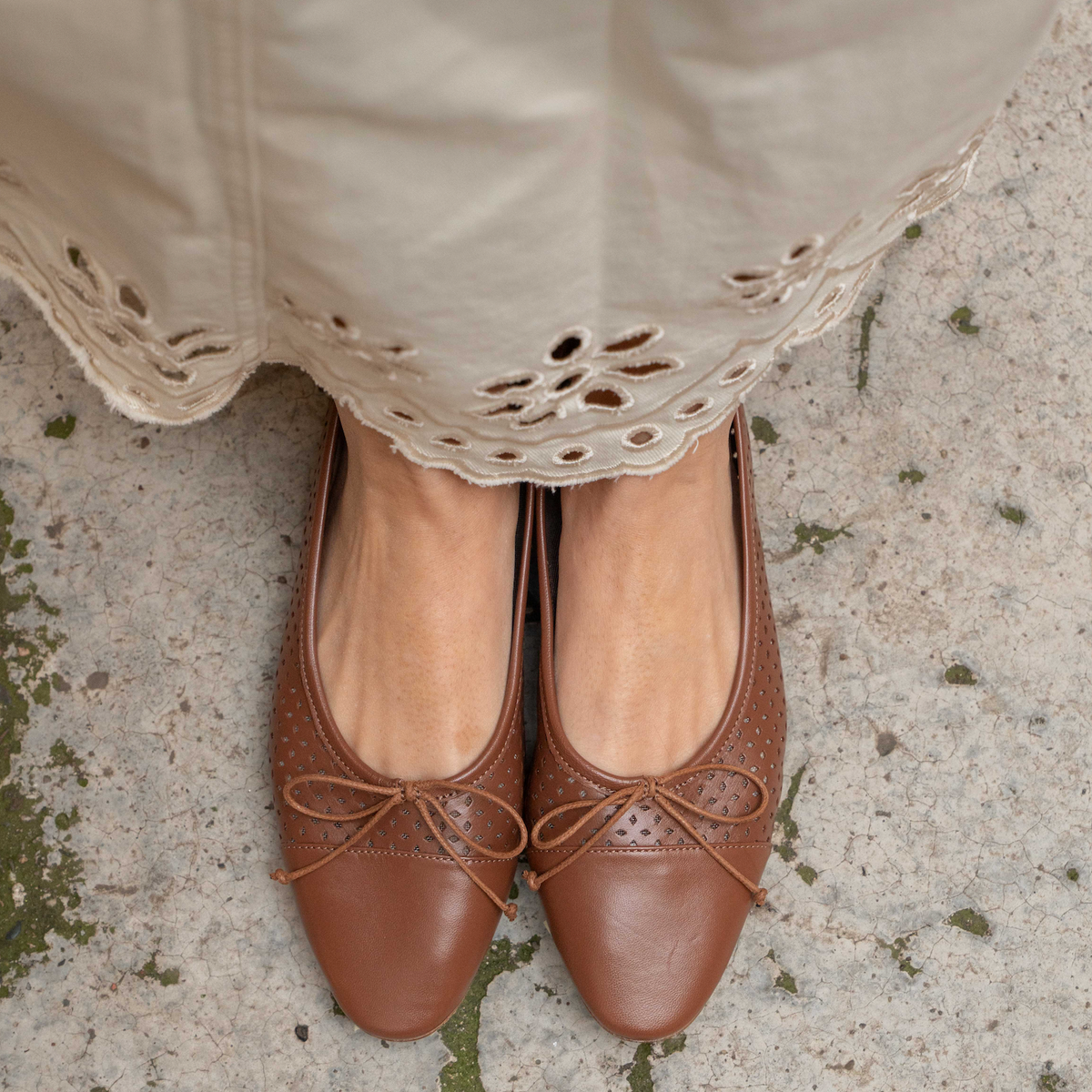 Como - Perforated Cognac
