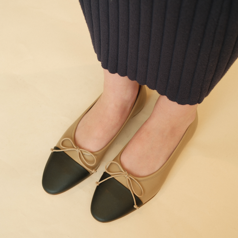 Como - Light Taupe/Black