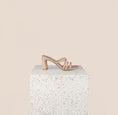 Load image into Gallery viewer, Heels.
