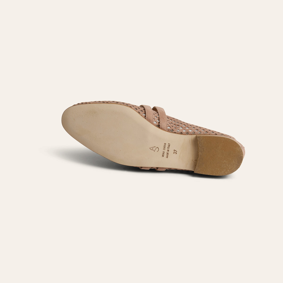 Udine - Perforated Rose Wind
