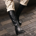 Load image into Gallery viewer, Padova Black Leather  Boots Model 
