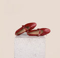 Load image into Gallery viewer, como buckle hibiscus

