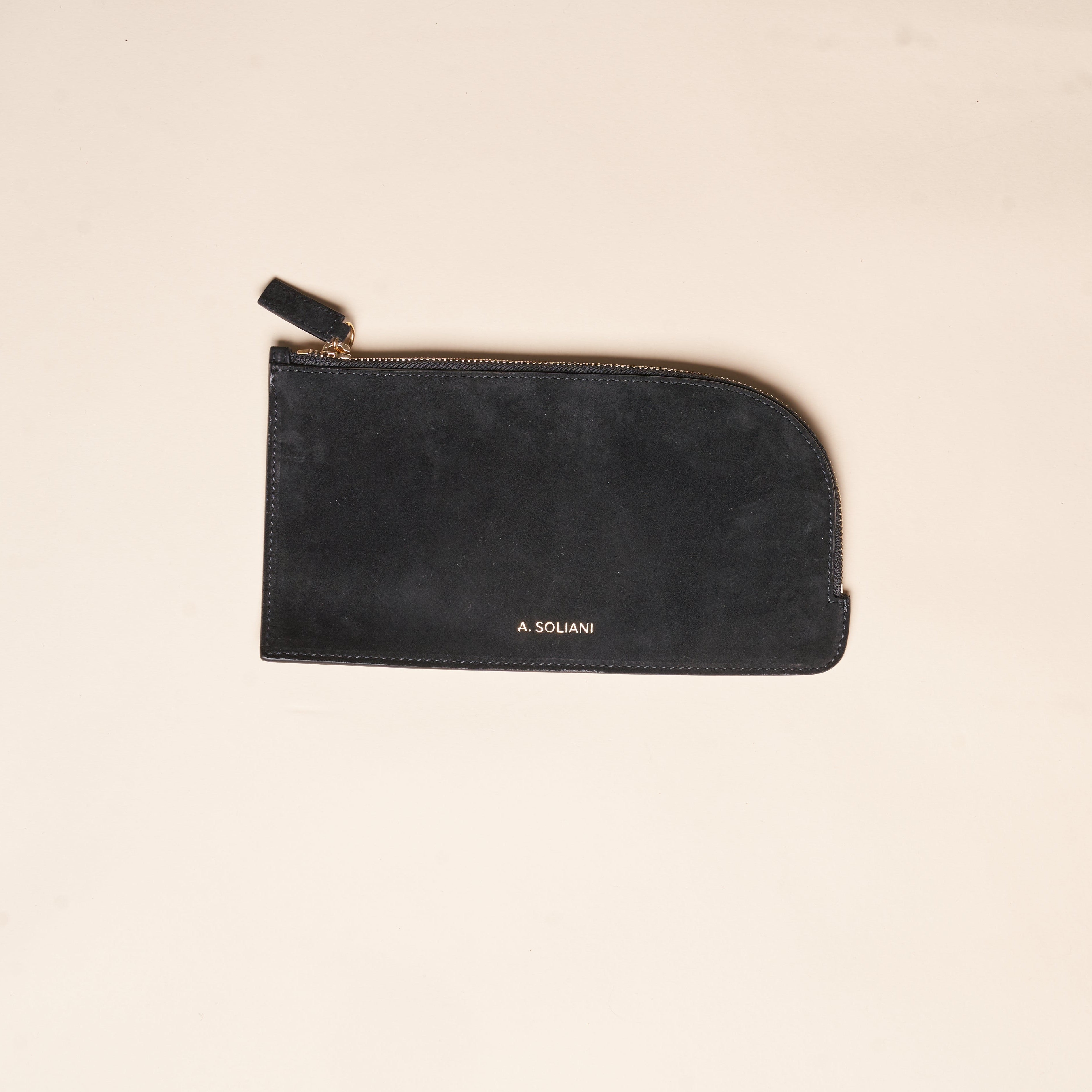 Vintage mid century Prestige black suede purse gold chain handle | Suede  purse, Black suede bags, Black suede