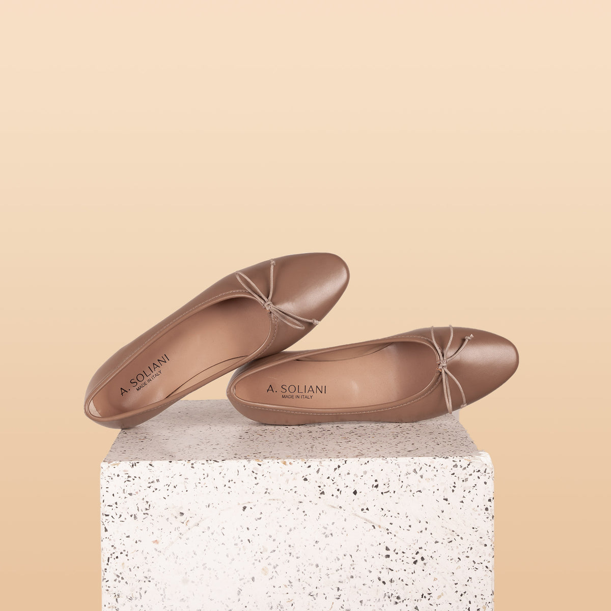 Italian Leather Ballet Flats Como in Taupe