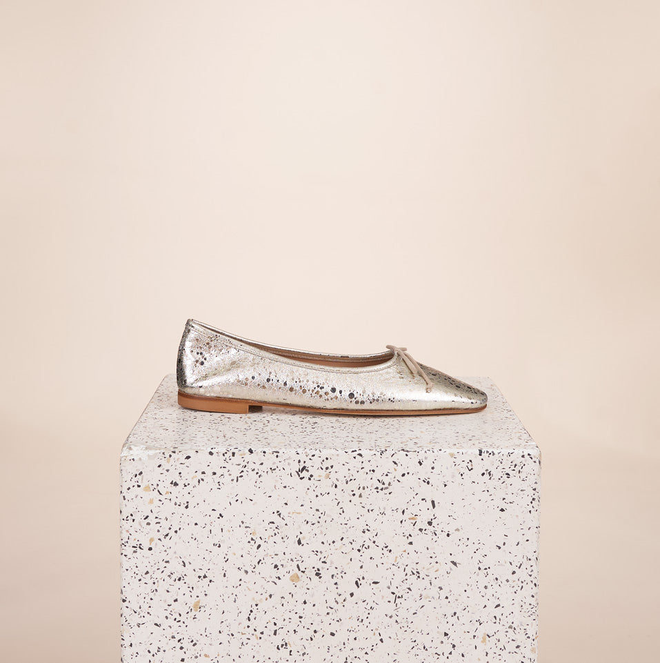 Como Italian Leather Ballet Flat in Dotted Light Gold Side