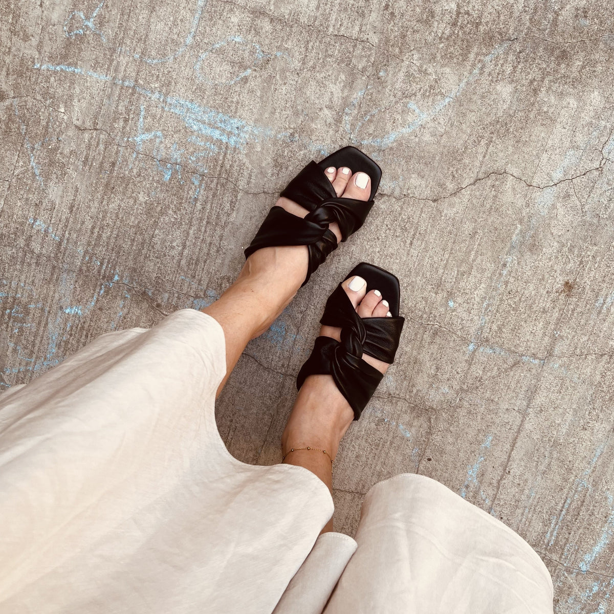 Rodi - Black Nappa Sandals
